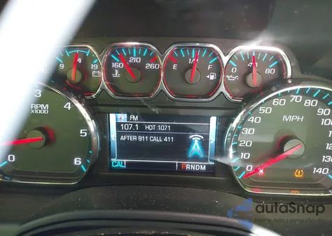 2016 Chevrolet Suburban C1500 Lt z USA, uszkodzony, nr VIN 1GNSCHKC7GR166857